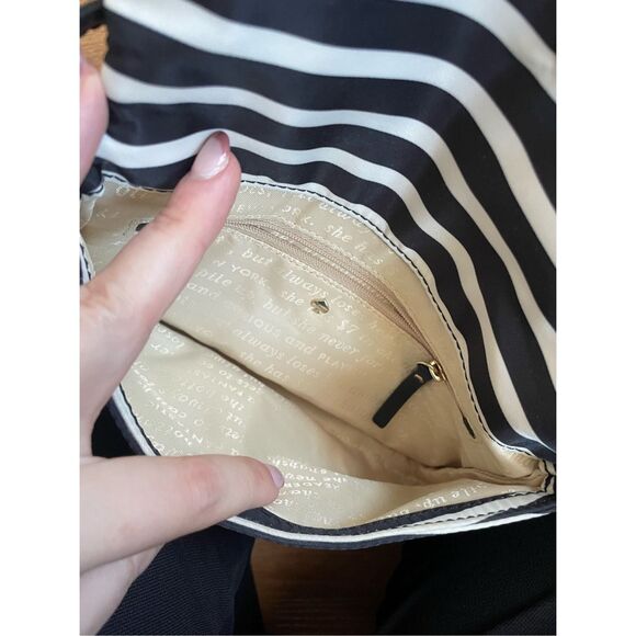Kate Spade Black and White Crossbody Gold Zipper Purse AUTHENTIC - Picture 7 of 9